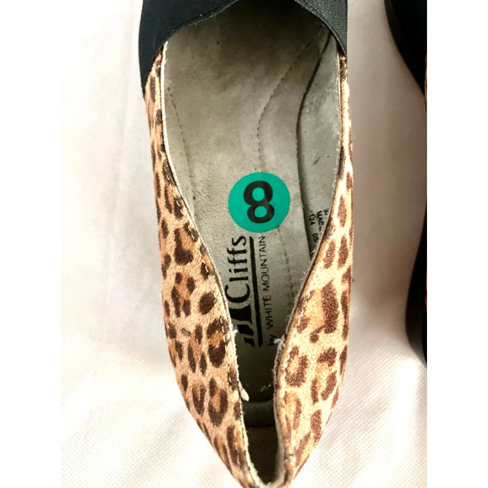 Cliffs by White Mountain Hoffman Wedge Loafers with Leopard print Women Size 8